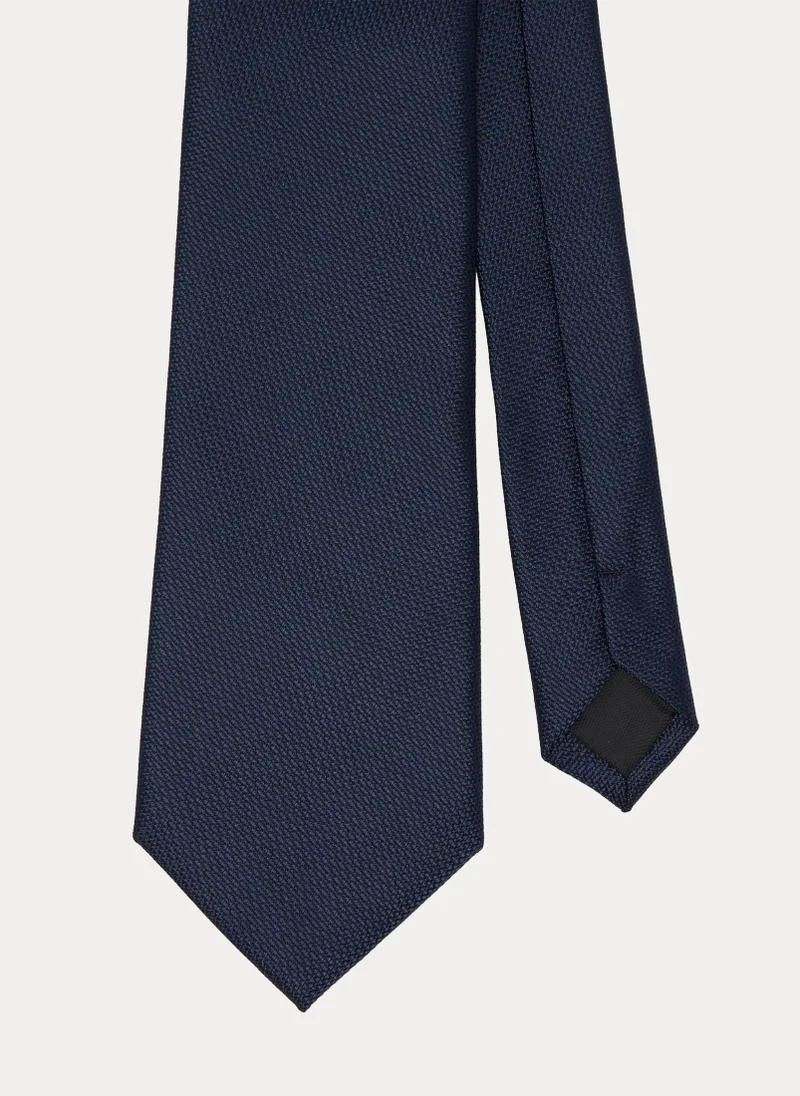 ماتلان تايلور آند رايت ربطة عنق كحلي سادة